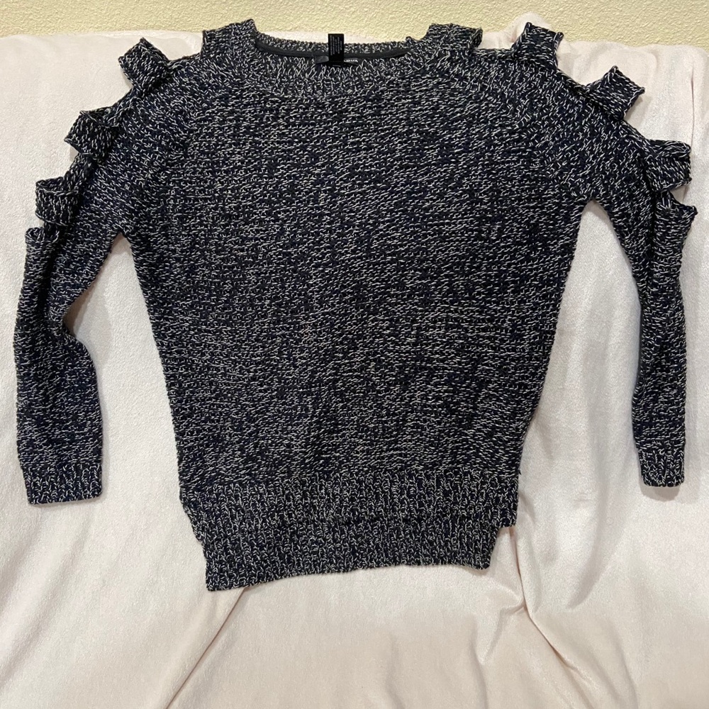 Aqua Sweater SZ Small
